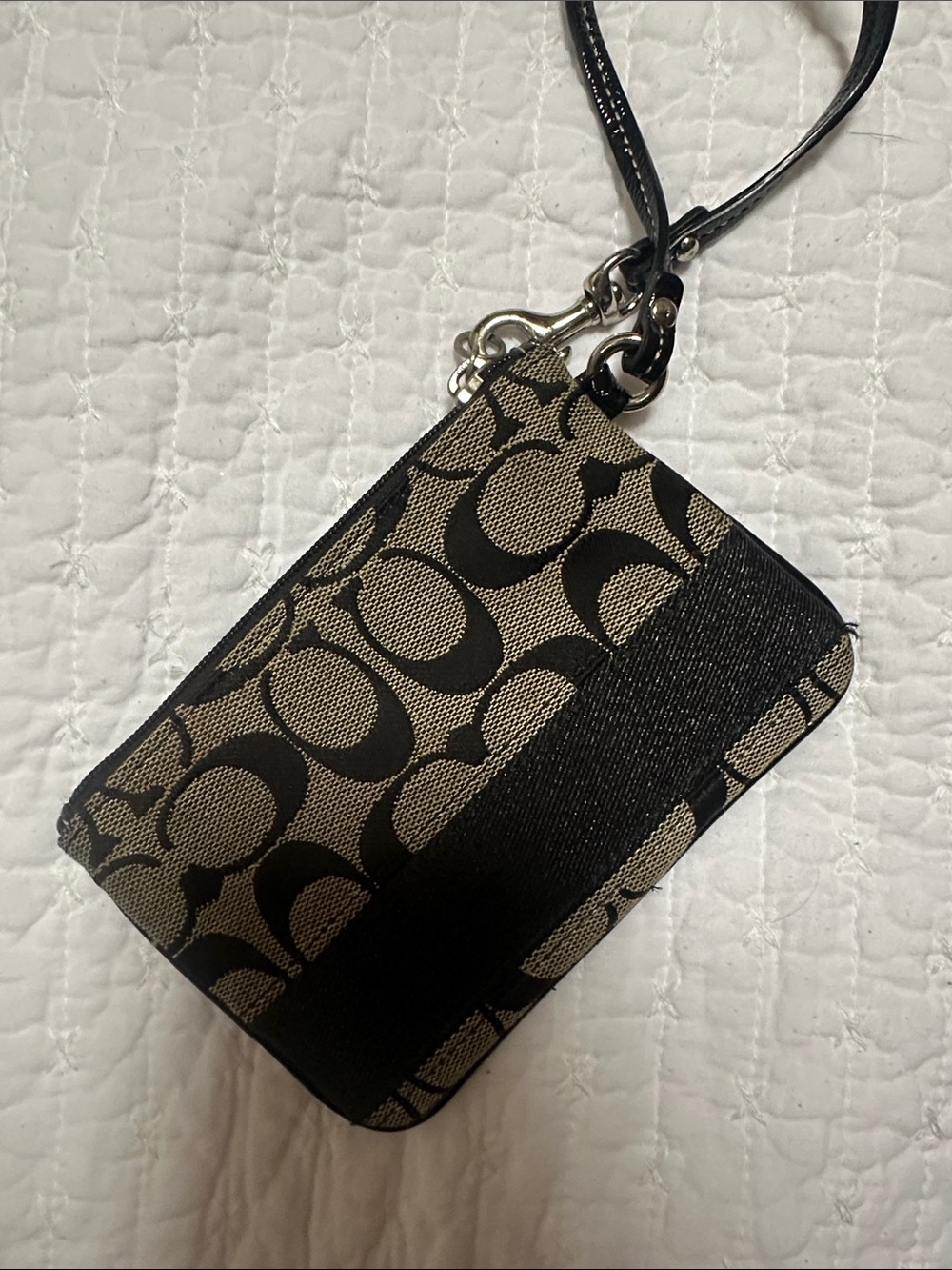 Coach Signature Canvas Card Case Wristlet - Black & Tan